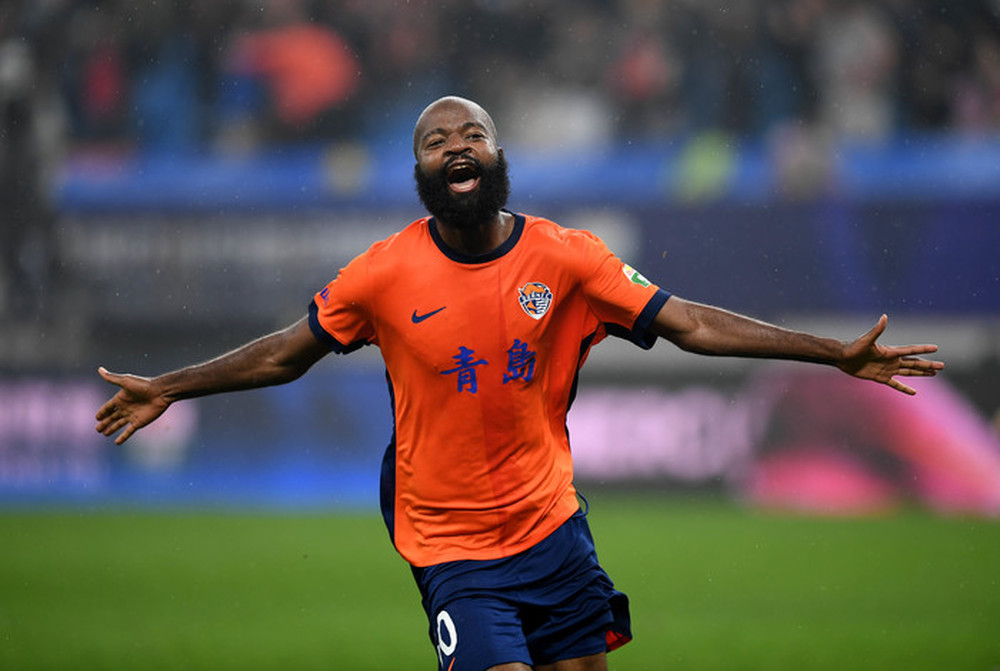 主场小胜三镇, 青岛海牛保级形势大好, 长春亚泰确定降级