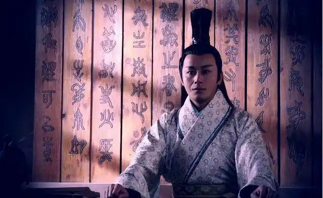 汉文帝身世之谜：为什么有人怀疑他不是刘邦的亲儿子？一个女人，和魏王同住数年，没有怀孕。被送进刘邦后宫