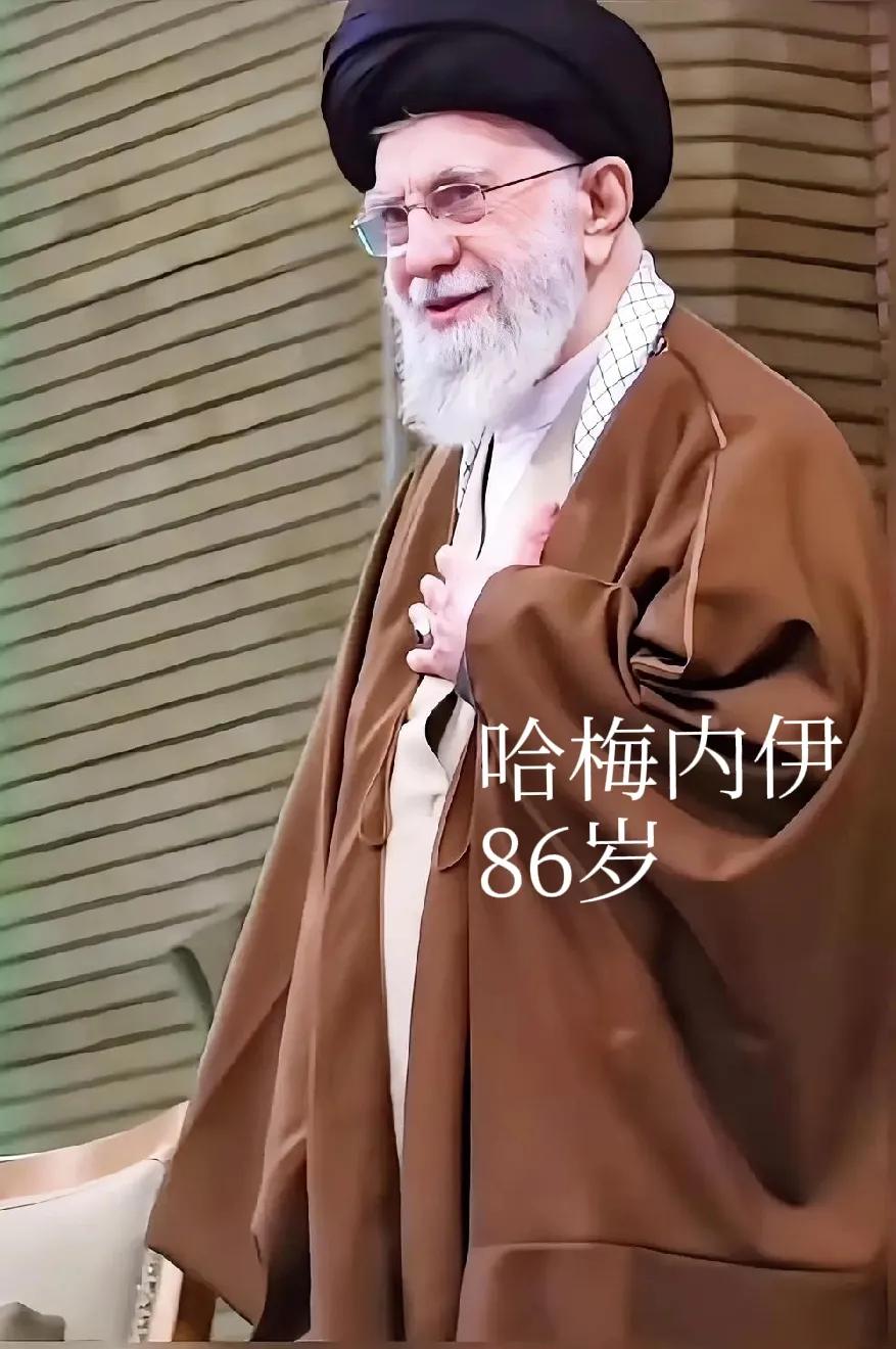 慈眉善目的哈梅内伊，在以身殉道那一刻，他生前所有功过都成只是为了利在千秋的座右铭