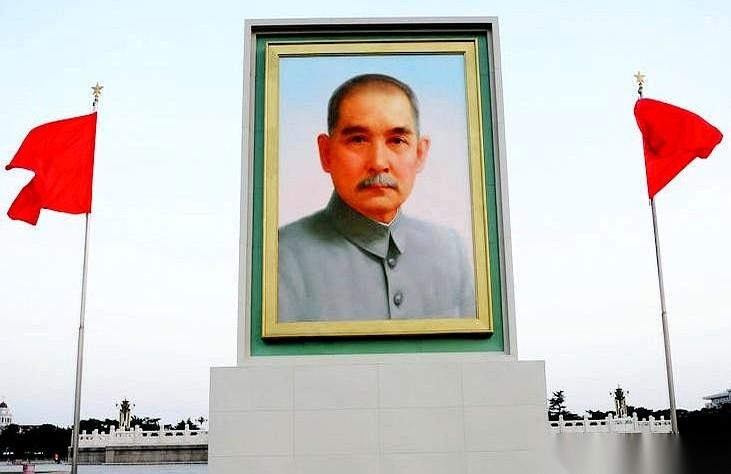 胡适去孙中山家，趁主人不在，手贱抽了本书。就这一眼，他后半辈子都没敢再小瞧过这