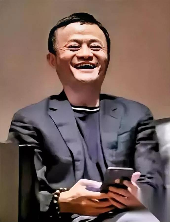 马云都纳闷：咋少用支付宝？社交捆绑才是关键？现在打开手机，微信几乎常驻第