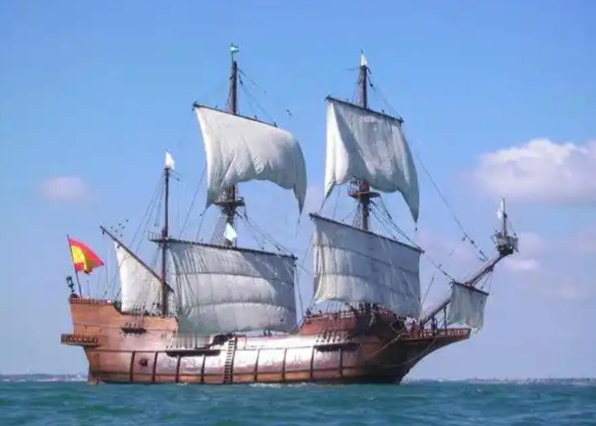 问题来了，西班牙为什么会突然崛起成航海大国？英国为什么会在击败西班牙之后，成