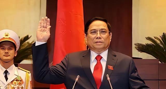 曾经越南不再让中国转让高铁技术，起初越南觉得各国都会抢着来修他们的高铁，所以想来