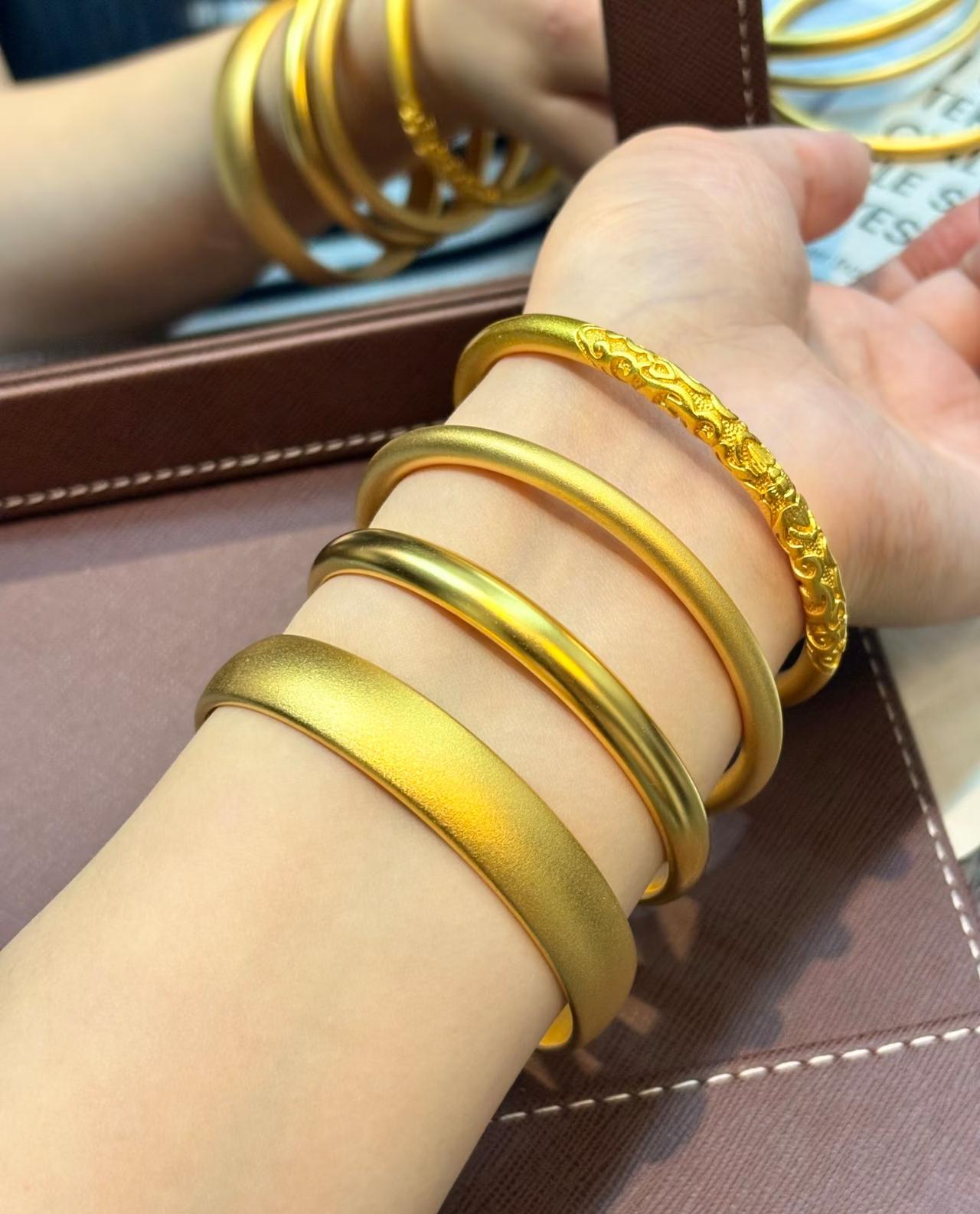 手里有黄金的朋友要睡不着了!11月1日起,手里有投资金条的朋友赶紧看,今天刚