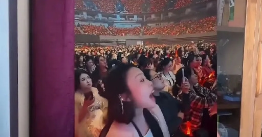 山东草帽姐将山东女人的脸丟尽了，她根本不知道什么叫羞耻国家一级演员李玉刚在浙
