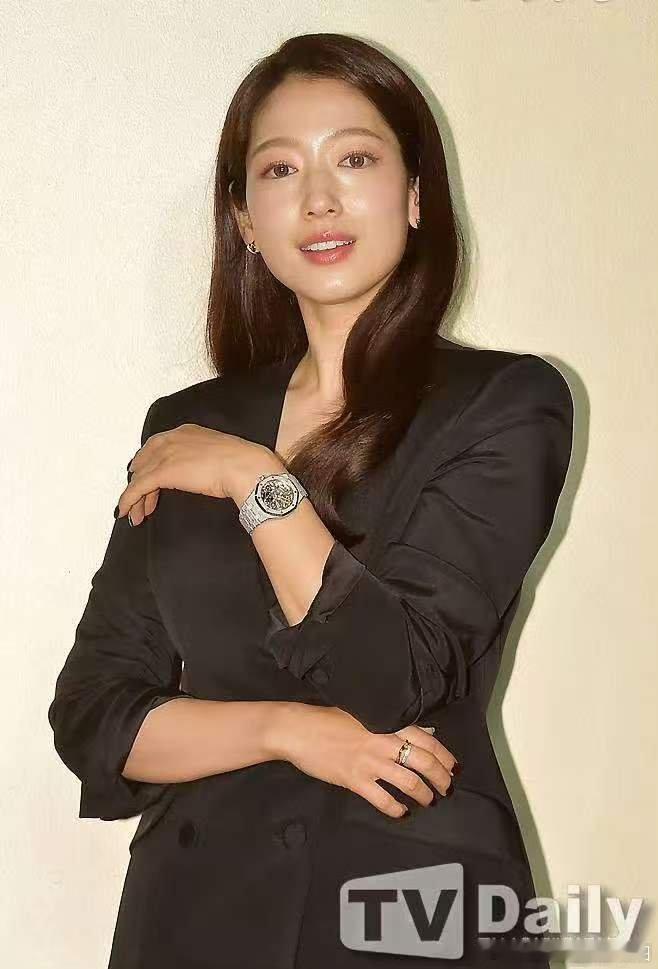 朴信惠怀了二胎朴信惠崔泰俊二胎朴信惠崔泰俊夫妇怀了二胎据多位娱乐相关人士