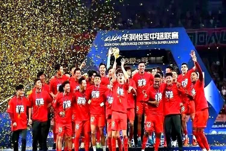 中超争冠的秘密，其实就看谁会打弱队。海港为啥能稳坐榜首？人家打联赛后8名几乎