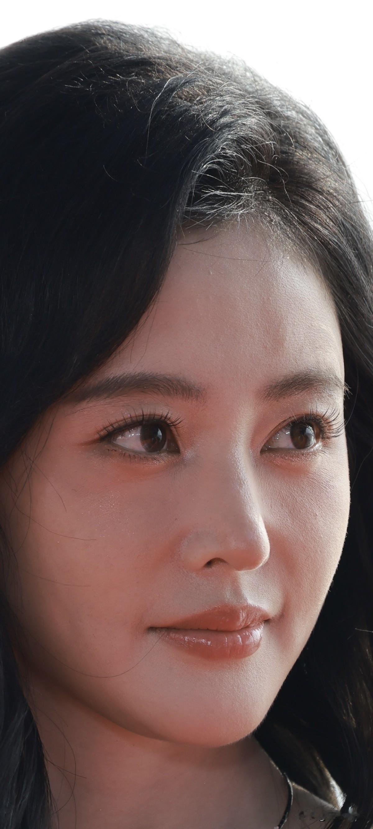 张天爱×宜昌M榜电影节纯生图的小爱，美的很轻松，小爱这状态，绝了！姐姐，你是吃