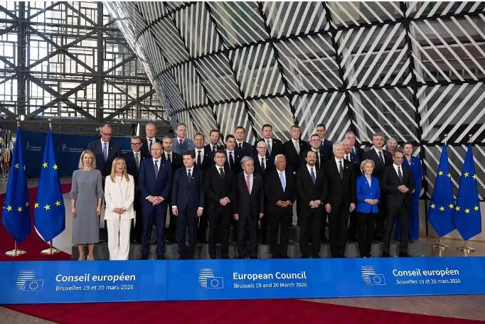 900亿欧元“救命钱”再次被匈牙利一票否决，德国总理默茨当场炸裂，就在欧盟为援乌