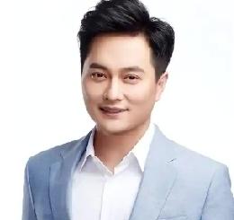 弃妻女娶小三自毁前程昔日当红歌手如今商演无人问津曾凭《星光大道》爆红的