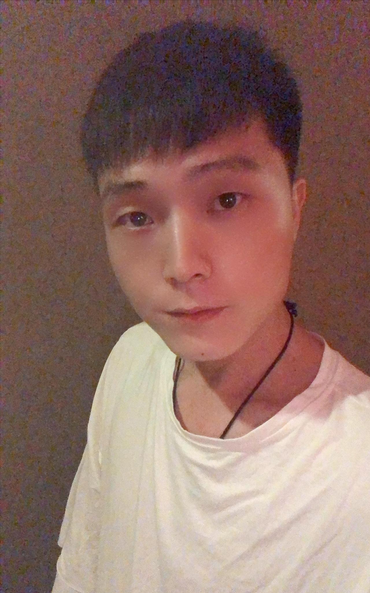 曝知名演员已枪毙！中国娱乐圈首例，倪大红、李雪健被牵连。娱乐圈向来不缺新闻，但