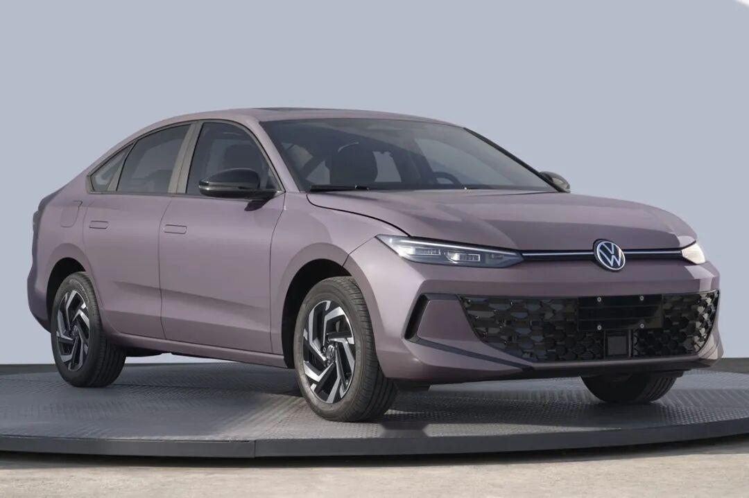 近日，上汽大众官宣朗逸Pro正式下线，作为“Pro”系列的新成员，新车将会对外观