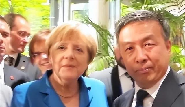 7年前喊中国向美国投降的马臣，如今被现实狠狠打脸！2018年，美国挥关税大