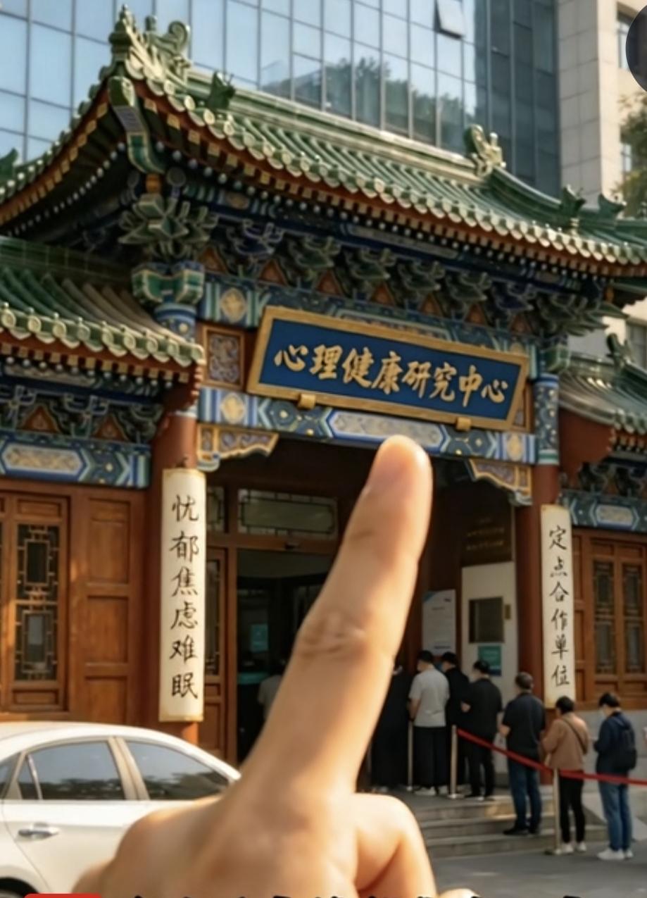 国米的意大利国脚数量，眼见是越来越少了，巅峰期是曼奇尼一期的阿切尔比，达米安，迪