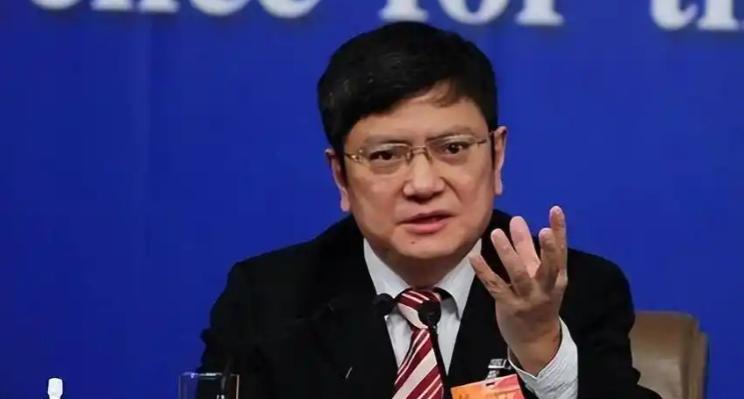 2017年，郑强教授一句话让国人都震惊了：民富不等于国强，如果我们跟老美干起来，