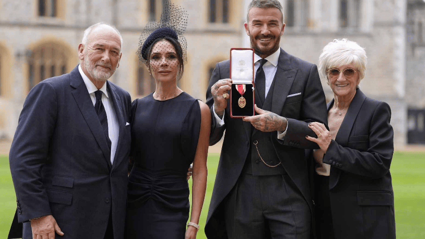 官方: 曼联名宿, 英格兰足球传奇贝克汉姆正式被封为爵士