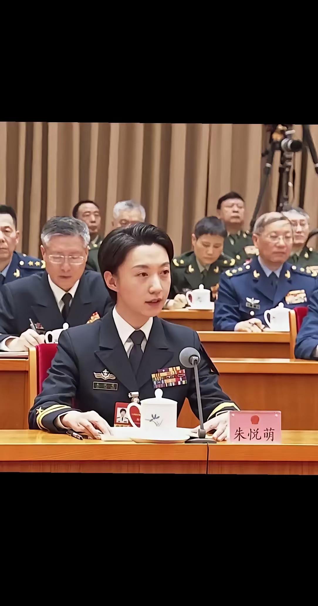 看到这张近日在网络热传的照片的时候，我就想就问你，服不服？反正我是打心眼里挺佩服