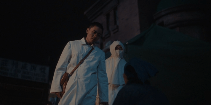 暴躁东北太奶一箭射鬼子反人类暴行这段太燃，东北太奶两箭救玉兰，敌人以为是强手，没