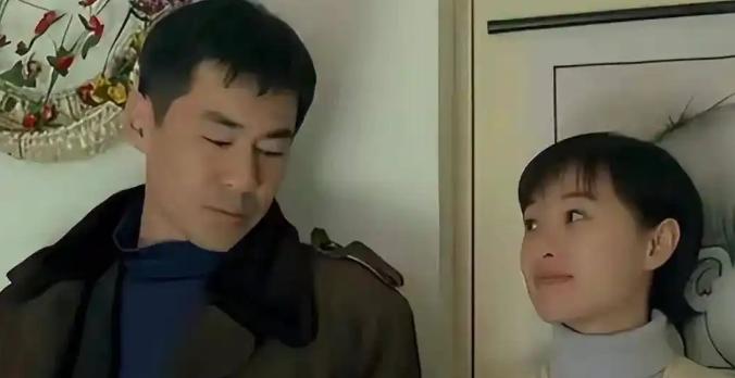 蒋勤勤突然红了眼眶，说吴越至今未婚，是自己二十年过不去的心结……2026年6月1