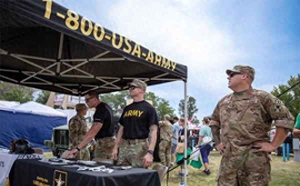 美军这回是真的要“疯”了，还是底裤都快亏掉了？就在刚刚，五角大楼撕掉了最后一层