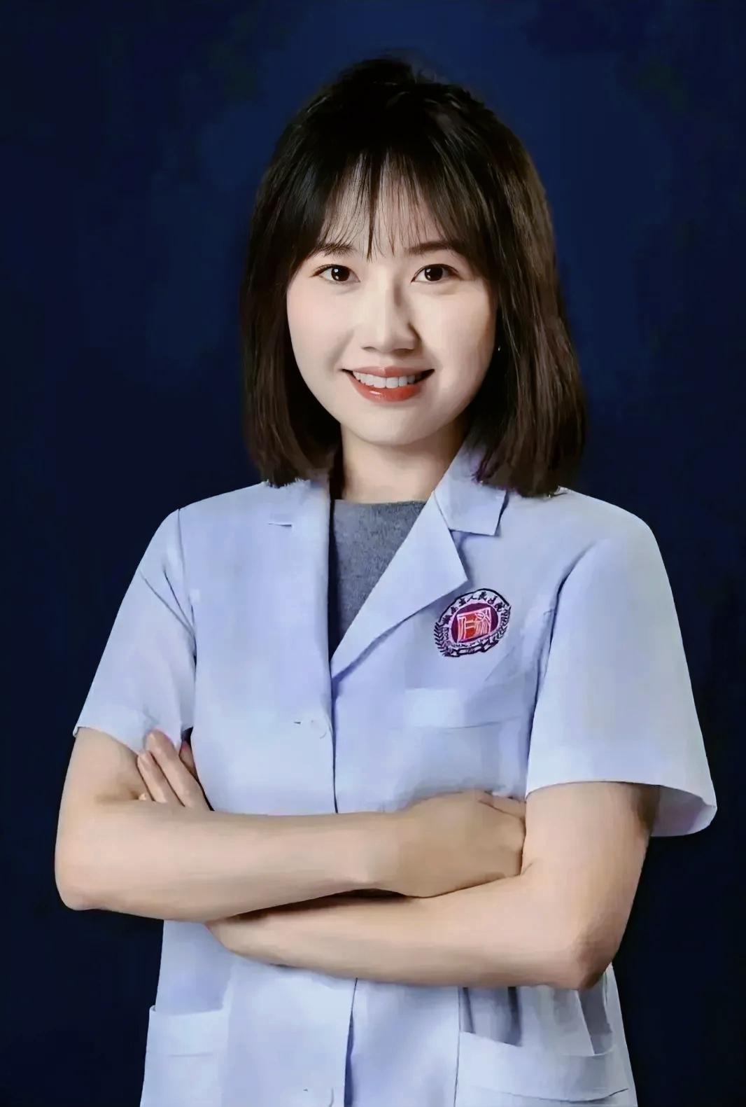 从科室主任到舆论焦点：曾琦的人生急转弯湖南省人民医院眼科主任曾琦从未想过，