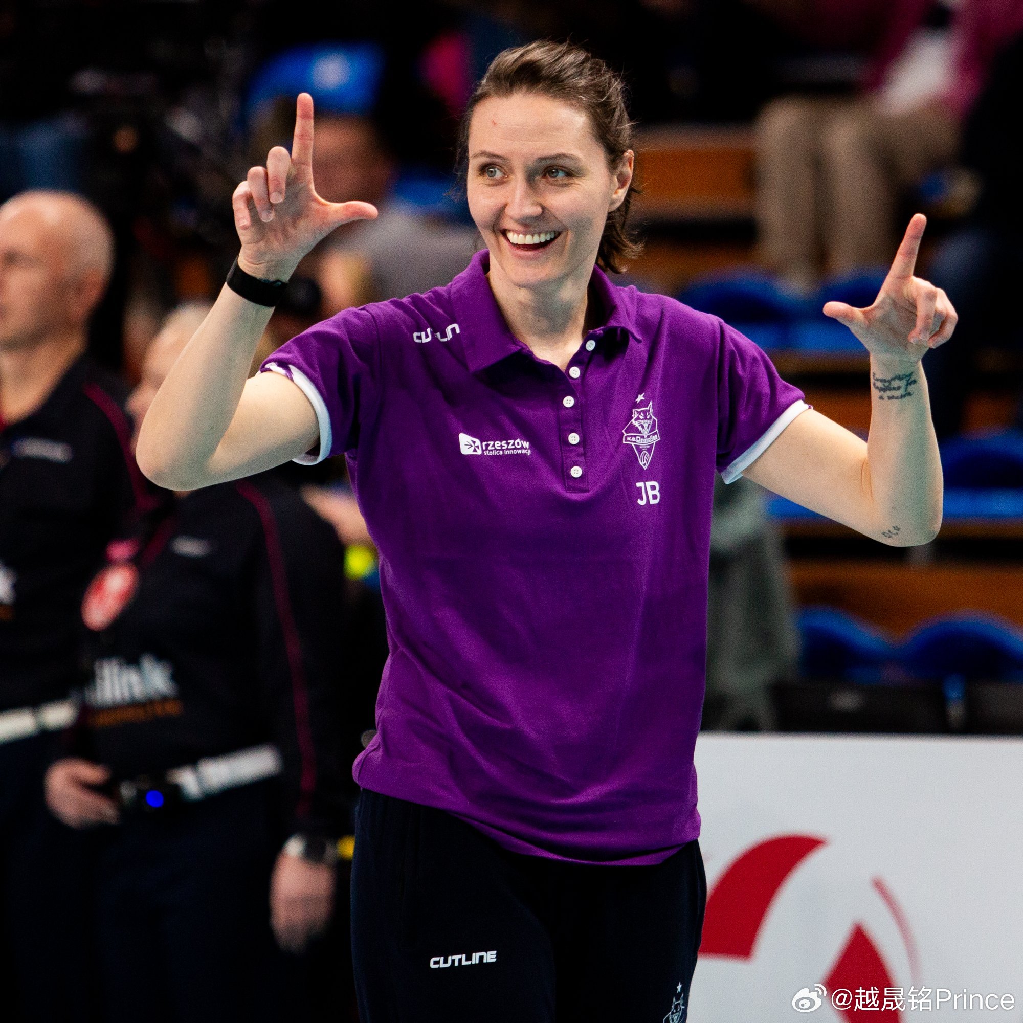 🇵🇱热舒夫队教练耶莱娜·布拉戈耶维奇：“我很遗憾女性教练如此之少。我认为应该