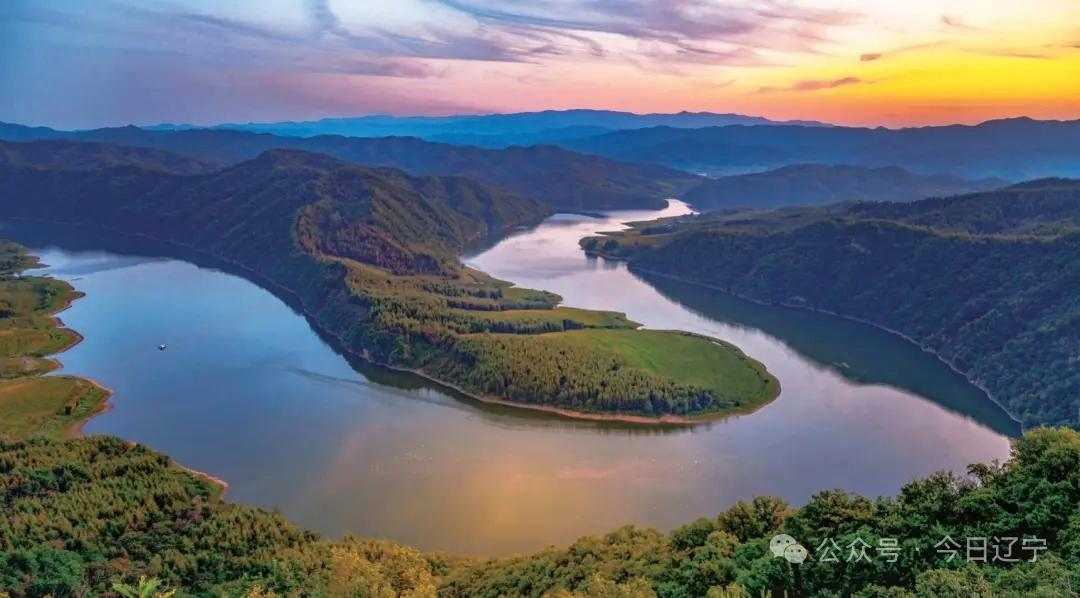 【若无缘，不会遇见；若不欠，不会出现；每一份缘都要感激，每一段情都要珍惜】