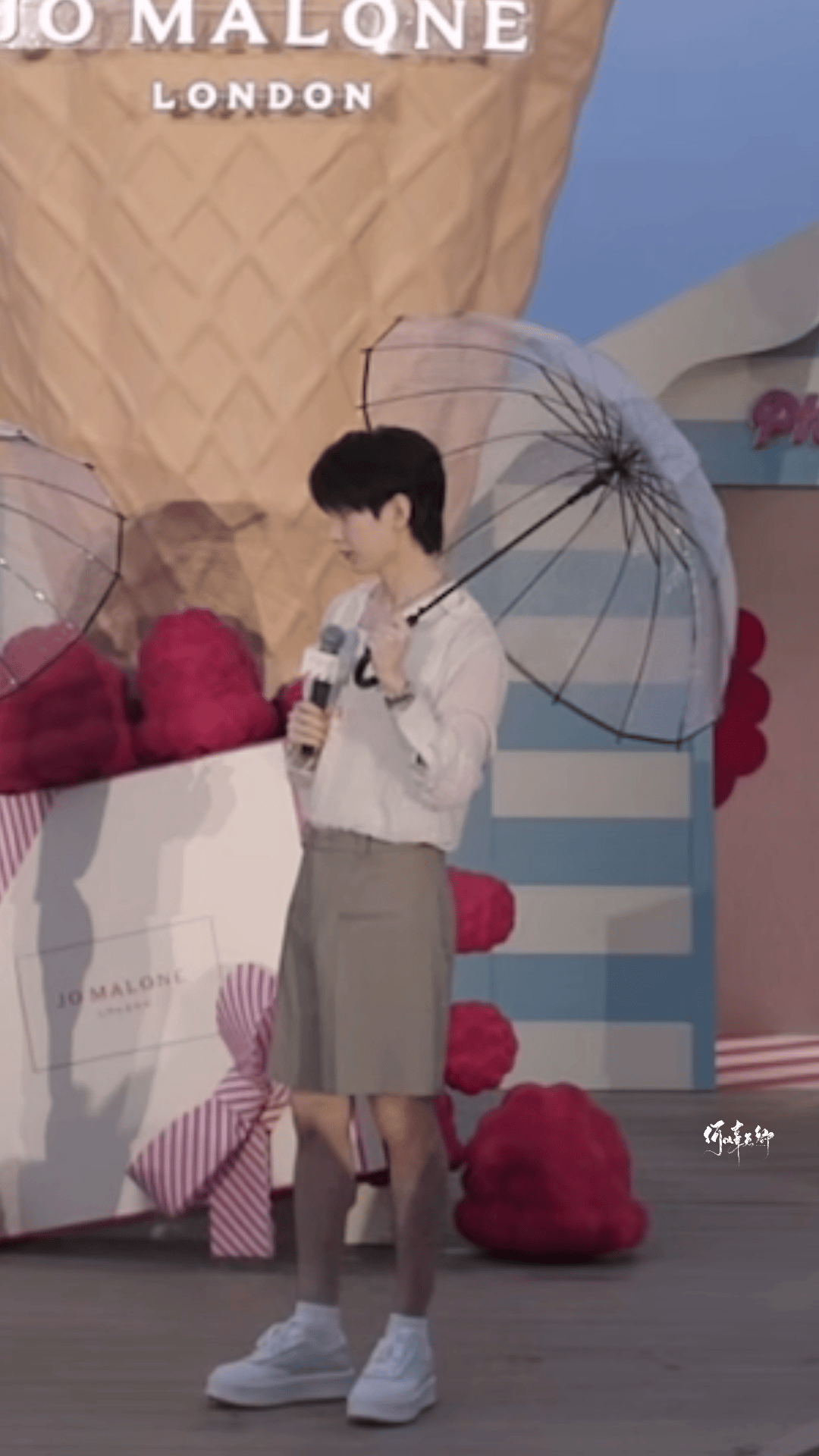 晕倒好漂亮的一张脸成毅直播​​​