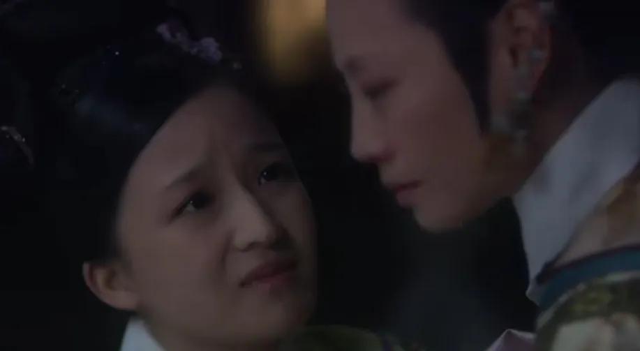 其实甄嬛传里面最厉害的丫头，是端妃身边的吉祥！她的智慧和能力甚至超过了崔槿汐！