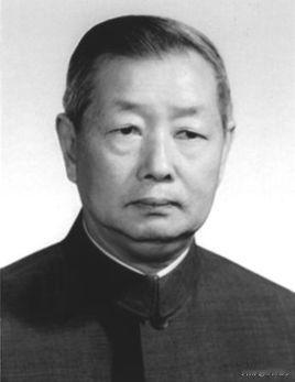 1971年，中国大使张伟烈，参加摩洛哥国王寿宴时，突然叛军冲进来疯狂扫射，死伤