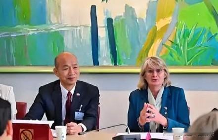 韩国瑜访英遭冷遇，太尴尬丢人丢到国外了。韩国瑜赴英国访问，全程没人接待，官