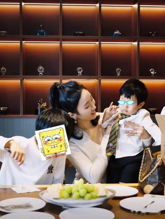 黄晓明，福气不浅。11月11日，47岁的黄晓明，冲上热搜，这一次，不是带来新