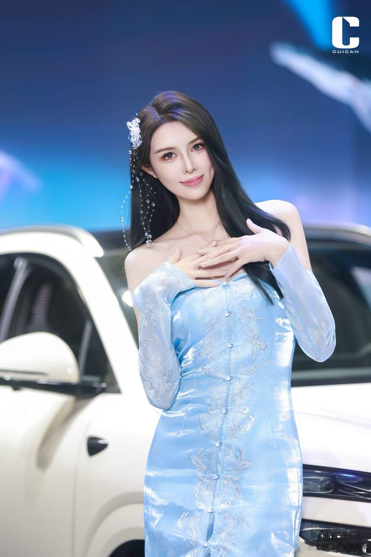 好看的小姐姐摄影师作品抄送