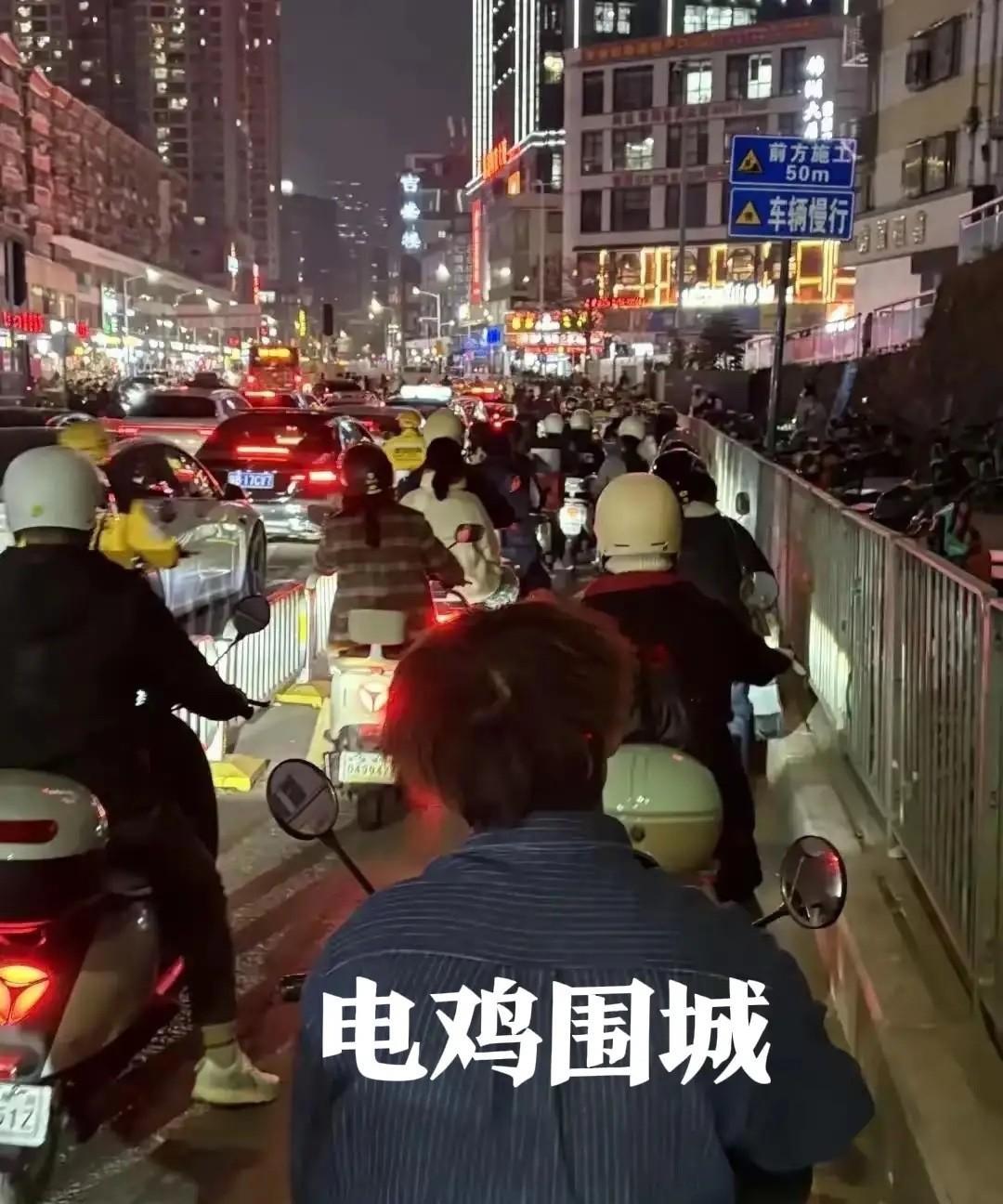 发现没，深圳公交已经被“电鸡”打败[捂脸哭]路上公交车越来越少，不买电鸡，可以