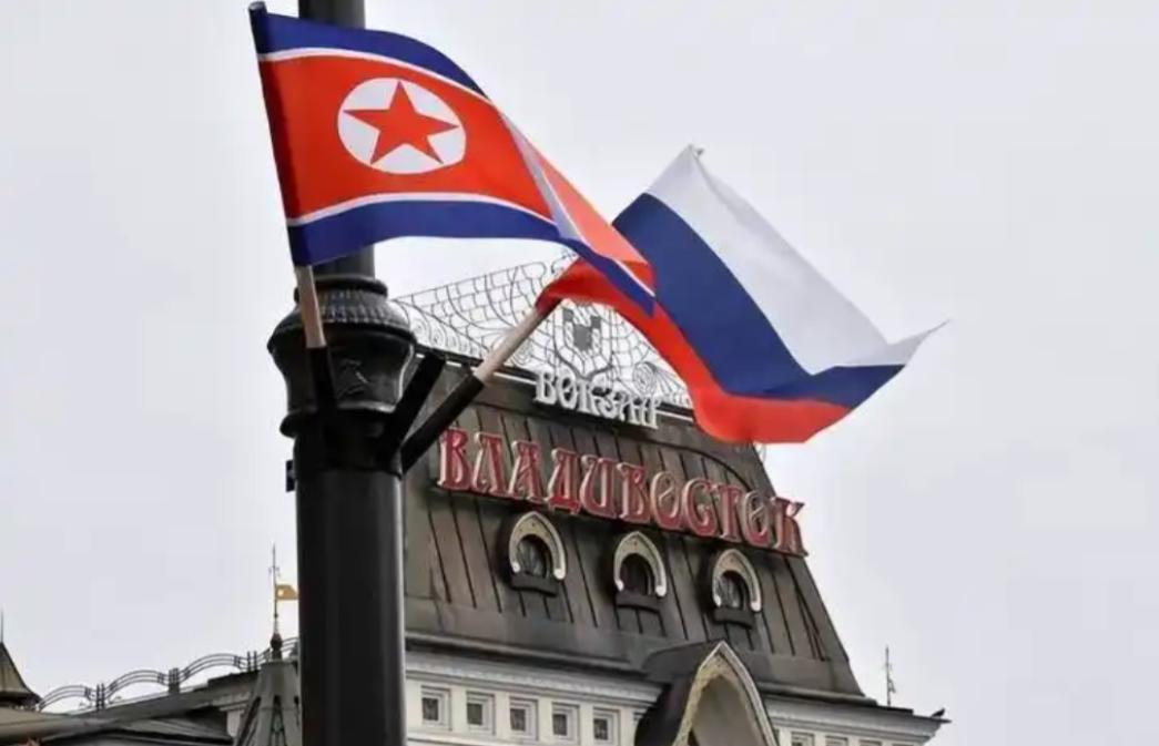 看看朝鲜的下场，就明白为什么我们不对俄罗斯提供军事援助了，在俄乌冲突中，一向与美