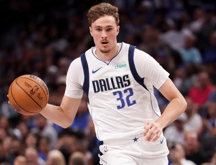 弗拉格的下限太高了，保持健康的情况下，最少下限是全明星级别的球员，别忘了他还没有