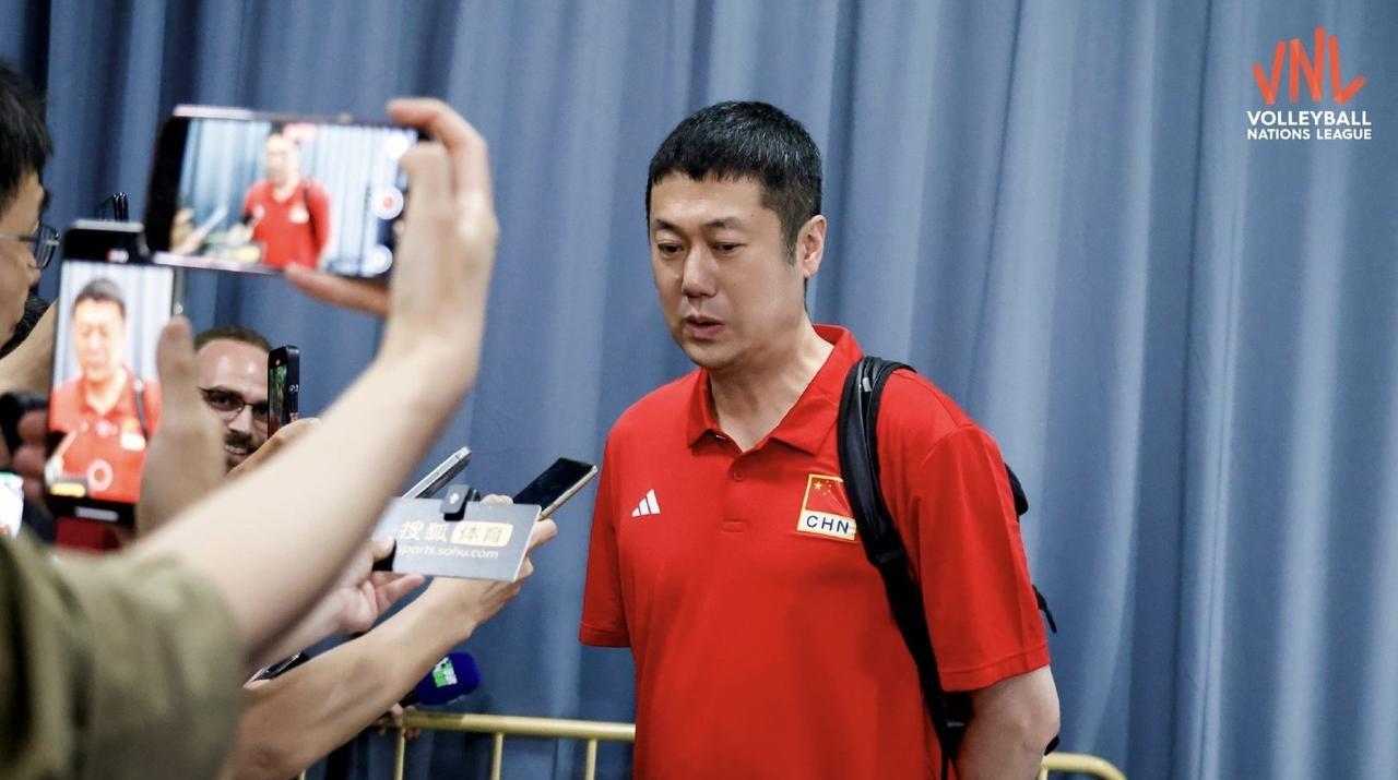 【赵勇：比赛有遗憾但队员整体品质值得认可】中国队主教练赵勇赛后接受了采访：