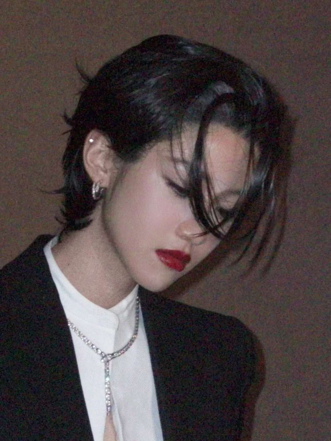 向涵之短发，这姑娘以后戏路可见的宽