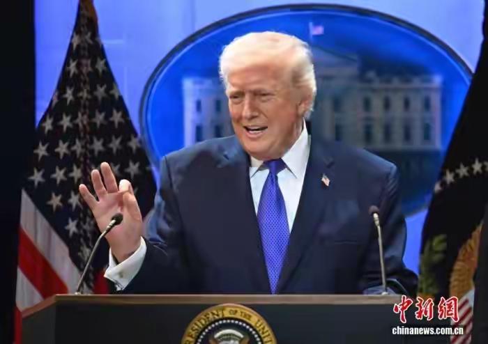 笑不活了，明明被揍得分不清东南西北，急着开溜，还死要面子活要脸醉话连篇。连伊朗私