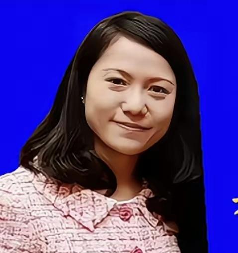 剑桥大学向翁帆发出了邀请函！根据最新消息，剑桥大学丘吉尔学院已向翁帆发出访问