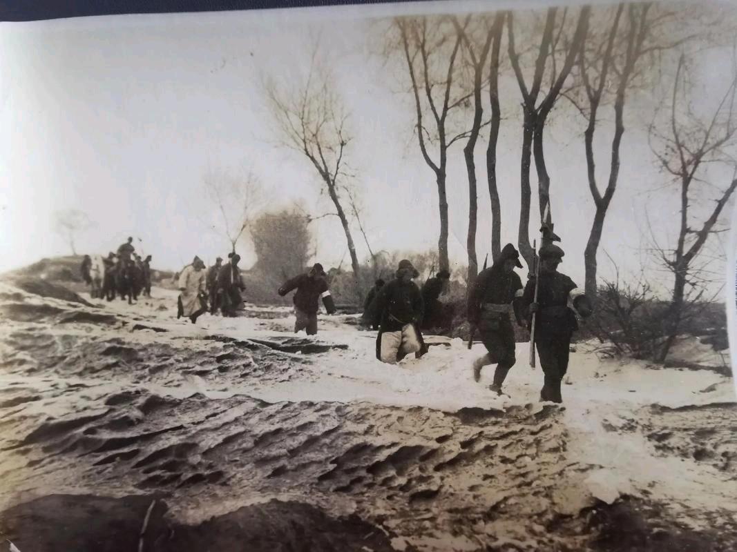 1939年8月27日，东北抗联第一路军第三方面军第十三团机枪班班长许成淑，在安图