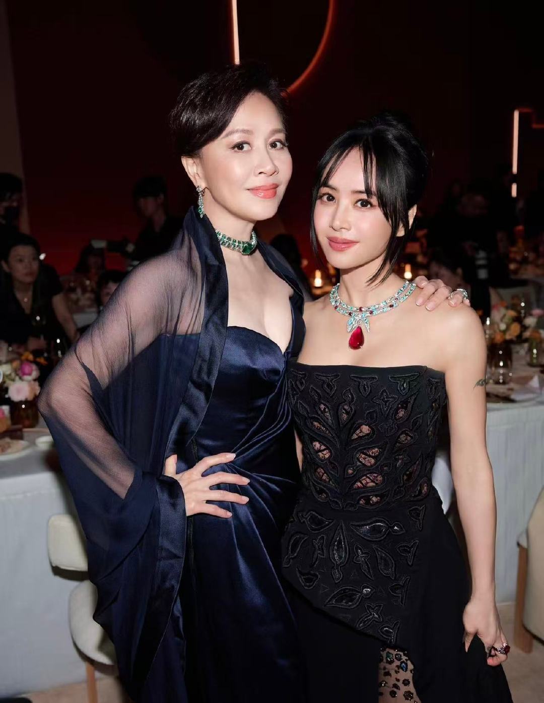 妈呀蔡依林和刘嘉玲时隔多年再次合影​
