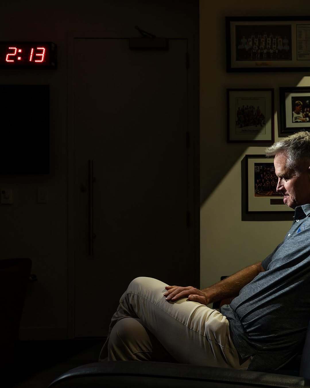 篮天下科尔登上《NewYorker》杂志，女摄影师ChristieHemm