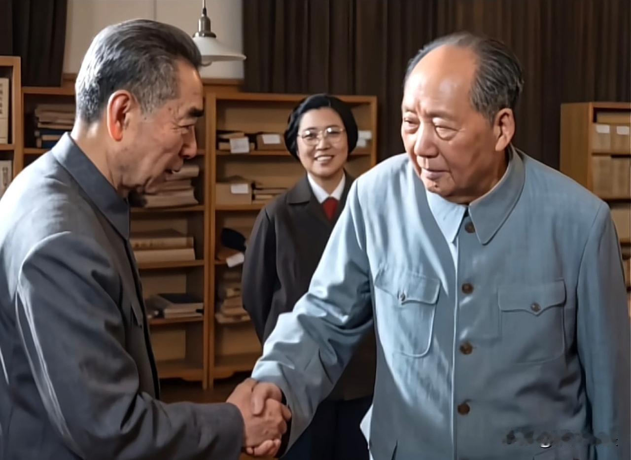 两位老战友最后一次握手、合影：时间定格在1974年5月30日从第二天也就是6月