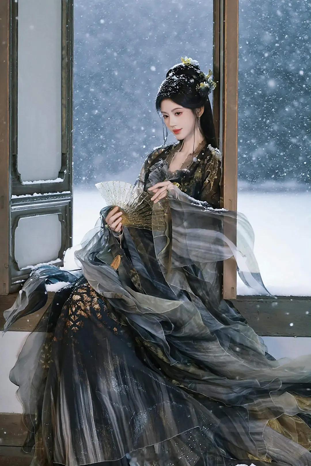 鞠婧祎才是真正的媚魔吧🤩​​​