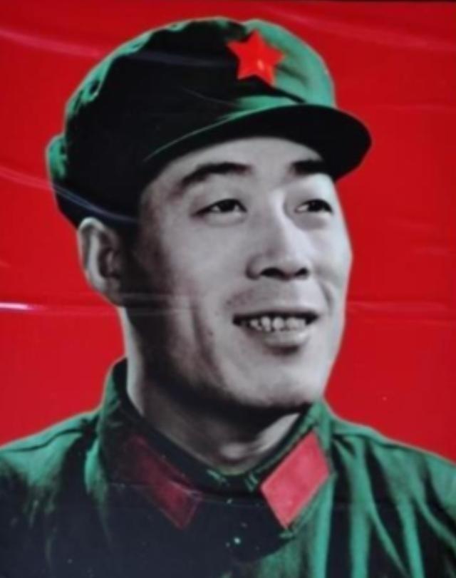 1982年，曾经闻名全国的战斗英雄孙玉国被遣返原籍，从副大军区级干部变成了普通老