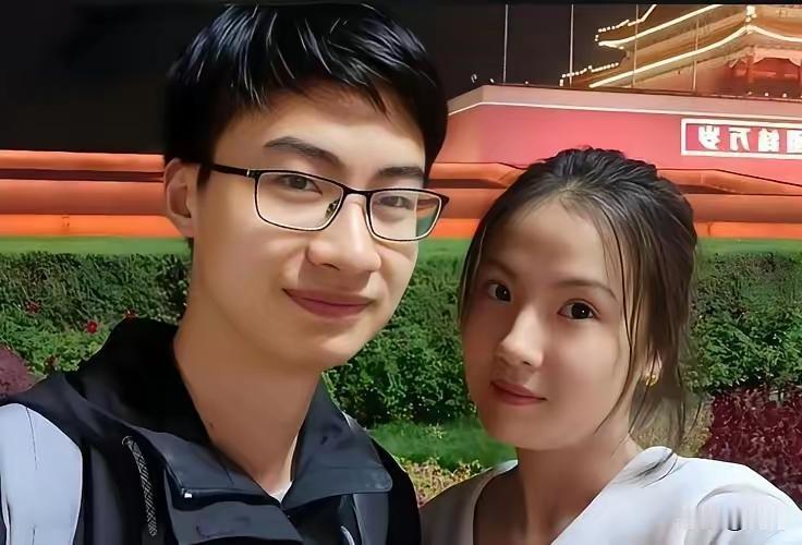 庞仲旺的媳妇一看就是和庞仲旺一样，是一个心怀感恩，心怀慈悲的好孩子这么多年了，