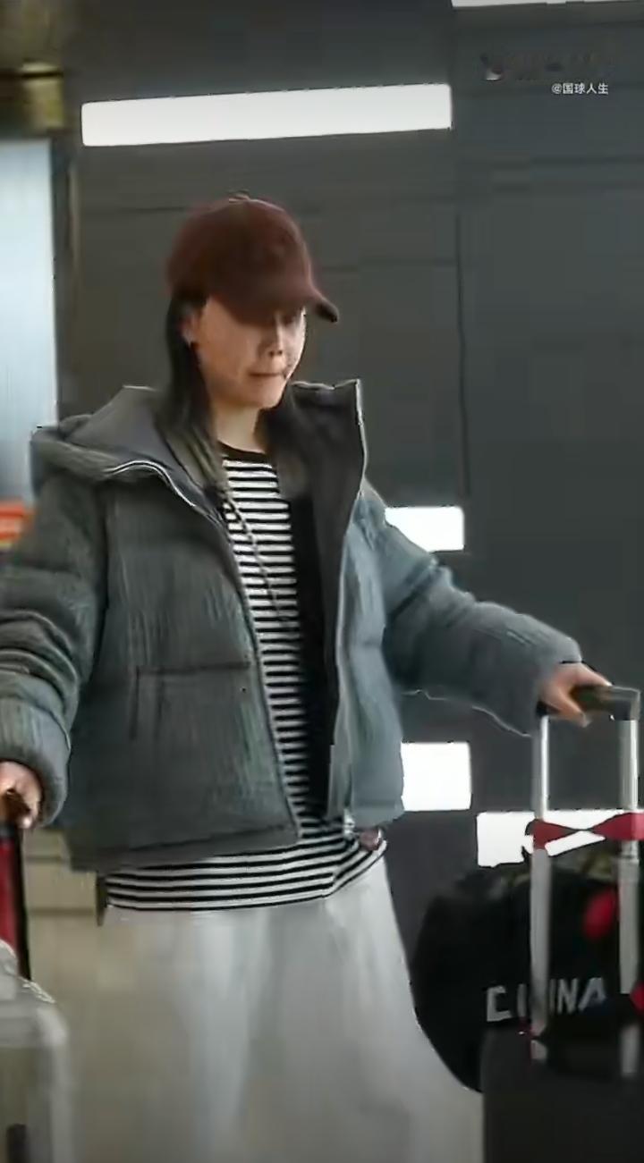 发现没有，陈幸同和周启豪这次并肩出战亚洲杯！一两年来周启豪的成绩平平，参加国际