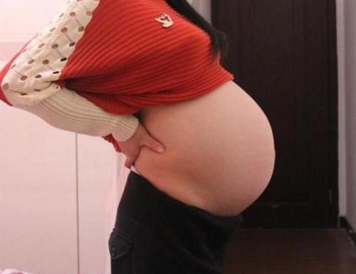 1岁宝宝面黄肌瘦, 妈妈借钱送医后, 怒对婆婆说: 我再也不回这个家了