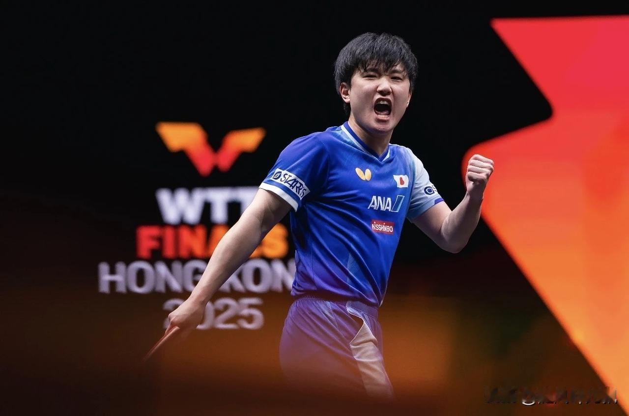 张本智和夺冠应该感谢樊振东不在和王楚钦退赛。为什么这样说？张本智和参加了3